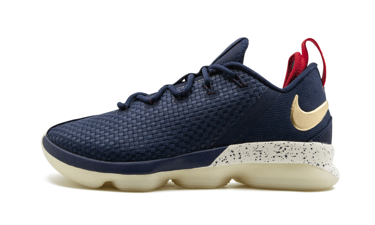 Lebron 14 Low "USA" 878636 400