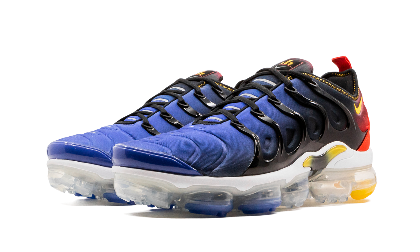 Air VaporMax Plus "Captain Marvel" DC1476 001