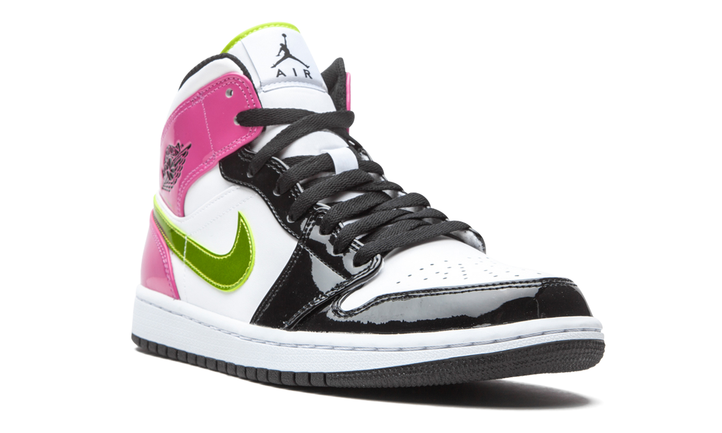 Air Jordan 1 Mid SE "Cyber / Active Fuchsia" CZ9834 100