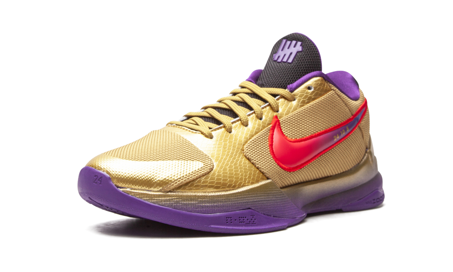 Kobe 5 Protro "Undefeated - Hall of Fame" DA6809 700