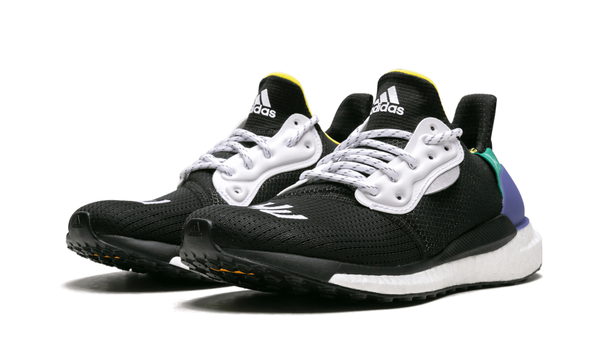 SOLAR HUMANRACE GLIDE WMNS "Pharrell Williams - Core Black" CG6736