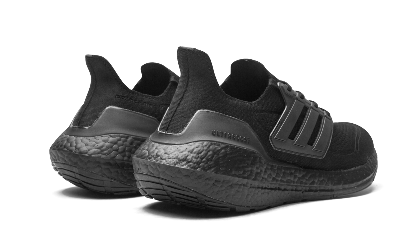 Ultraboost 21 "Triple Black" FY0306