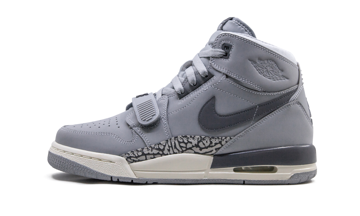 Air Jordan Legacy 312 GS "Wolf Grey" AT4040 002