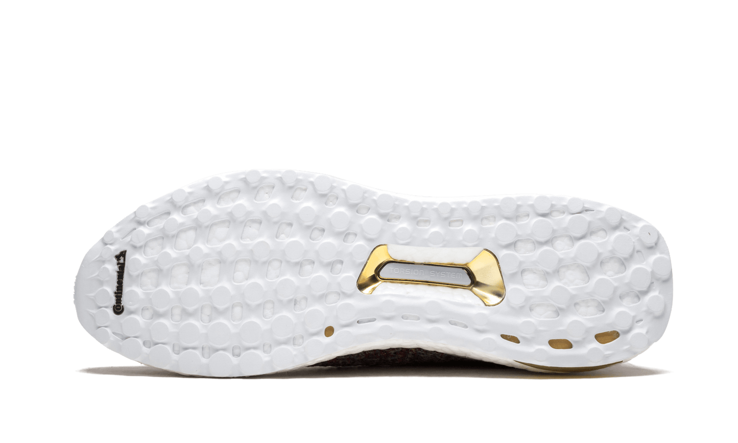 A16+ UltraBOOST KITH "Golden Goal"