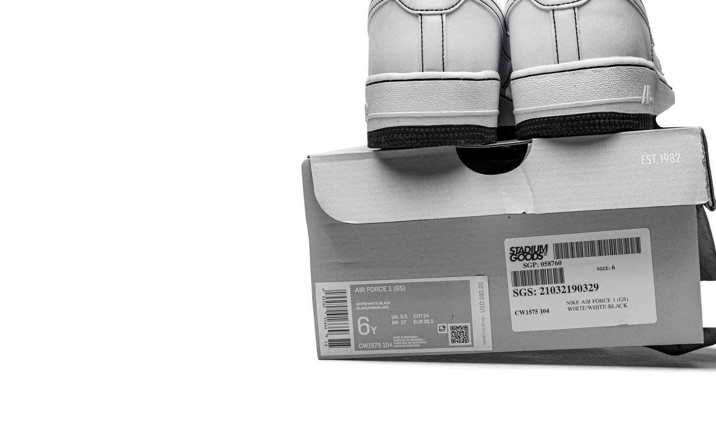 Air Force 1 Low '07 GS "Contrast Stitching - White / Black" CW1575 104