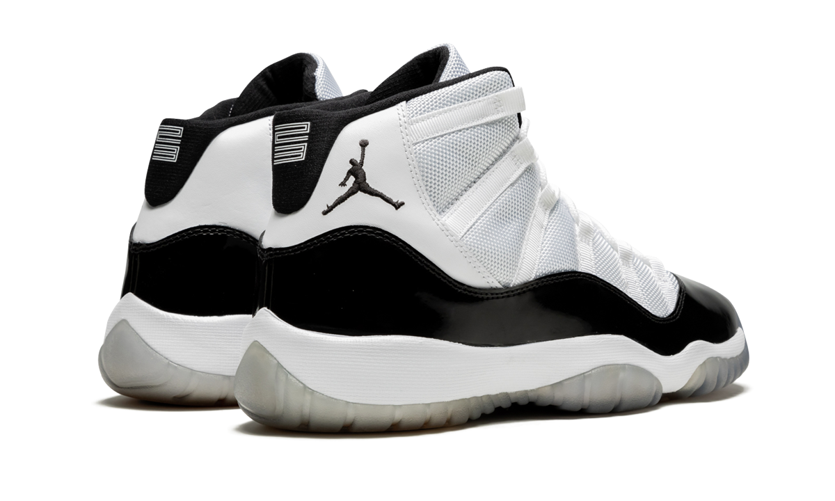 Air Jordan 11 Retro GS "Concord"