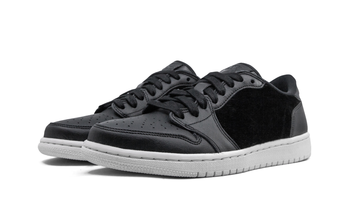 AIR JORDAN 1 RETRO LO NS WMNS "No Swoosh - Black" AO1935 001