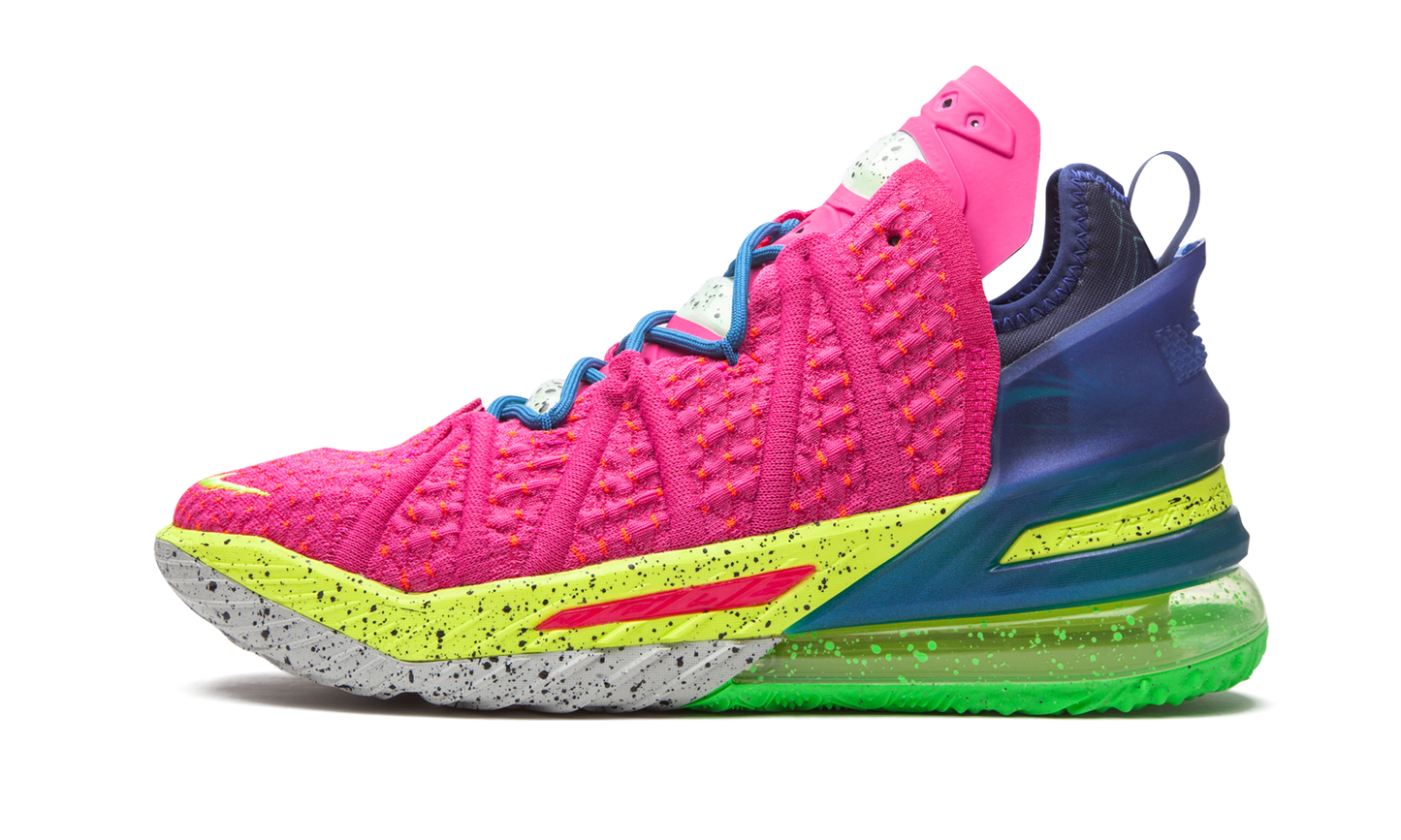 LeBron 18 "Los Angeles By Night"