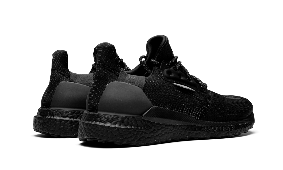 Solar HU Glide "Pharrell Williams - Greyscale Pack Black" EG7788