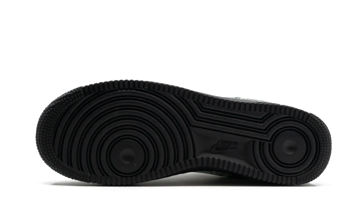 Air Force 1 Foamposite Pro Cup AJ3664 300