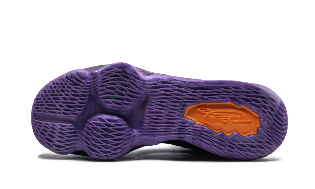 LeBron 17 AS "Monstars"