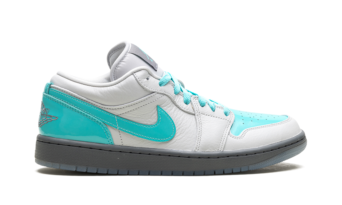 Air Jordan 1 WMNS "Polaroid" HQ3599 025