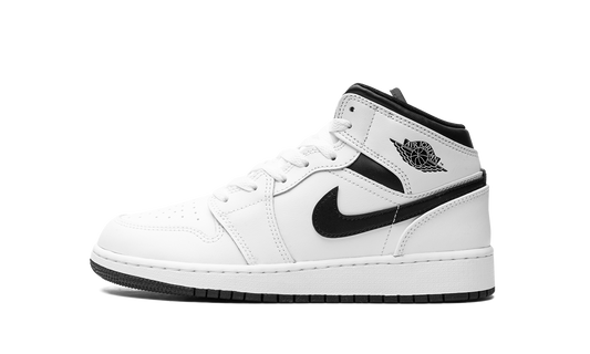 Air Jordan 1 Mid GS "White/Black" DQ8423 132