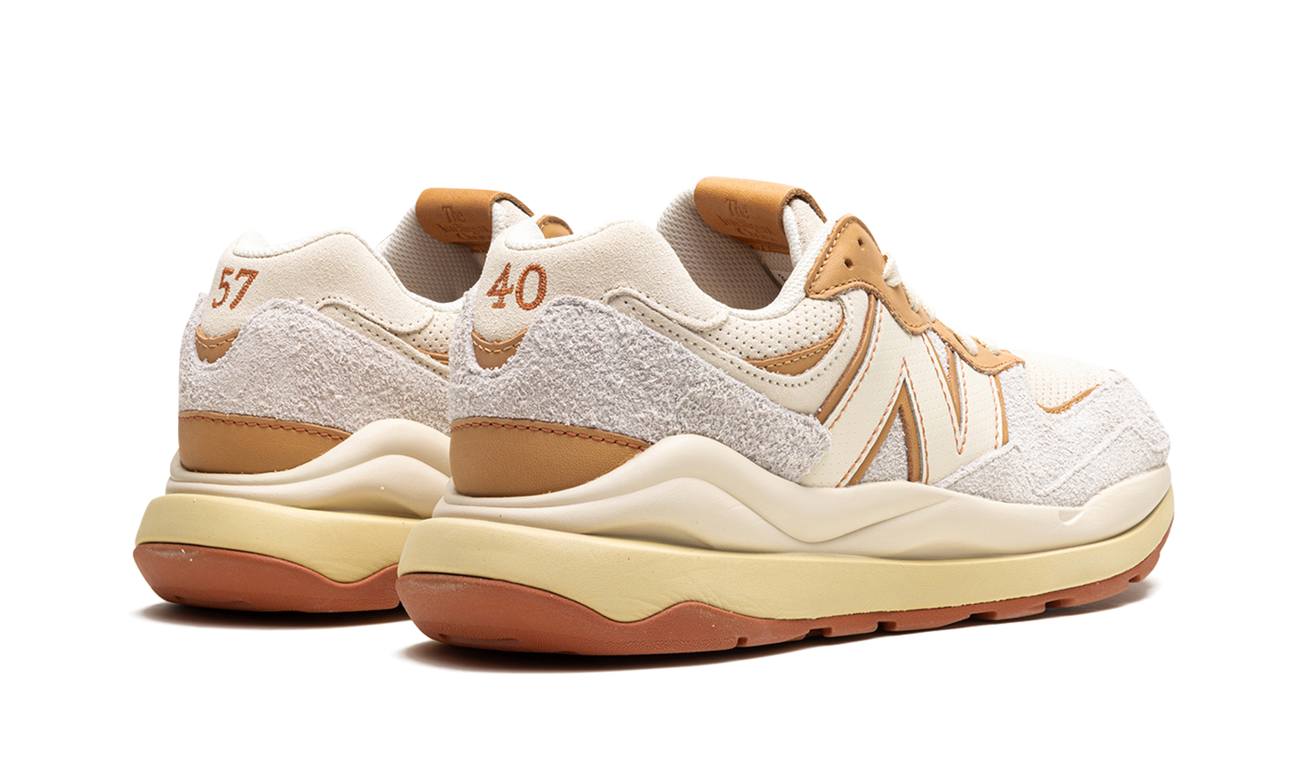 57/40 "Todd Snyder - Stony Beach"