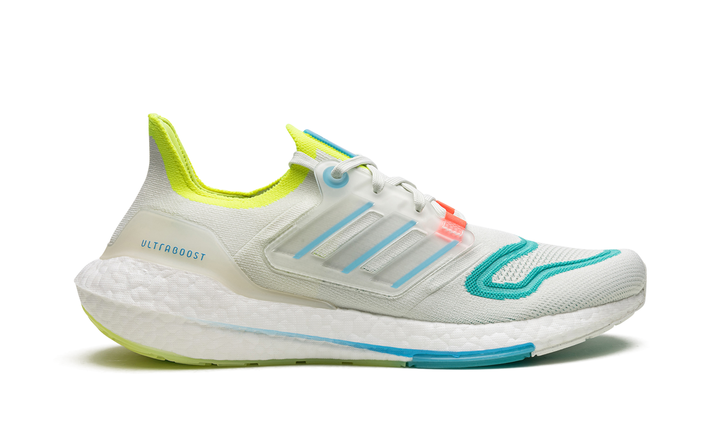 Ultraboost 22 GY8674