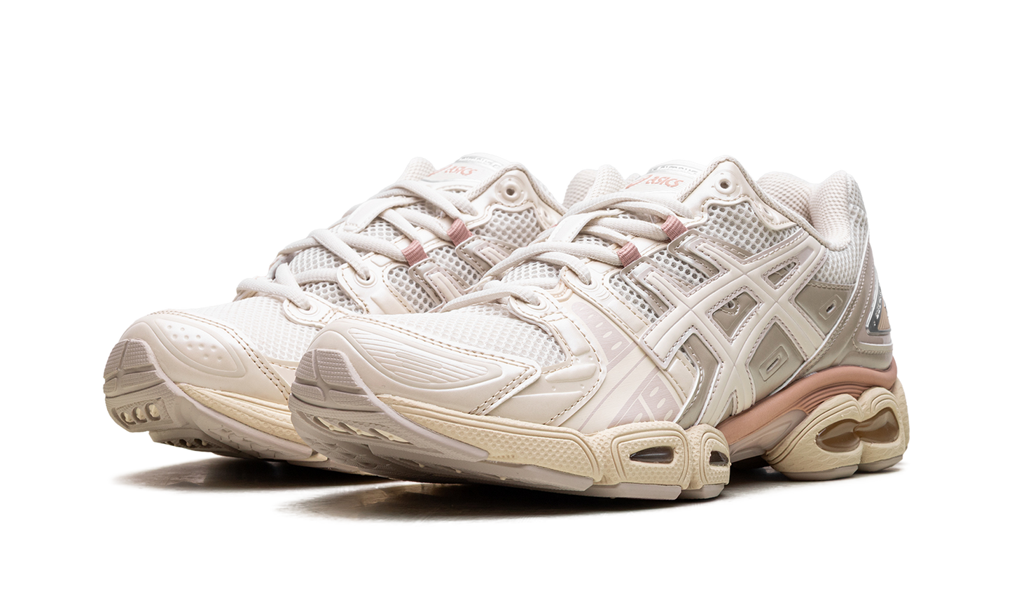 Gel Nimbus 9 WMNS "Pale Oak / Cream" 1202A278 201
