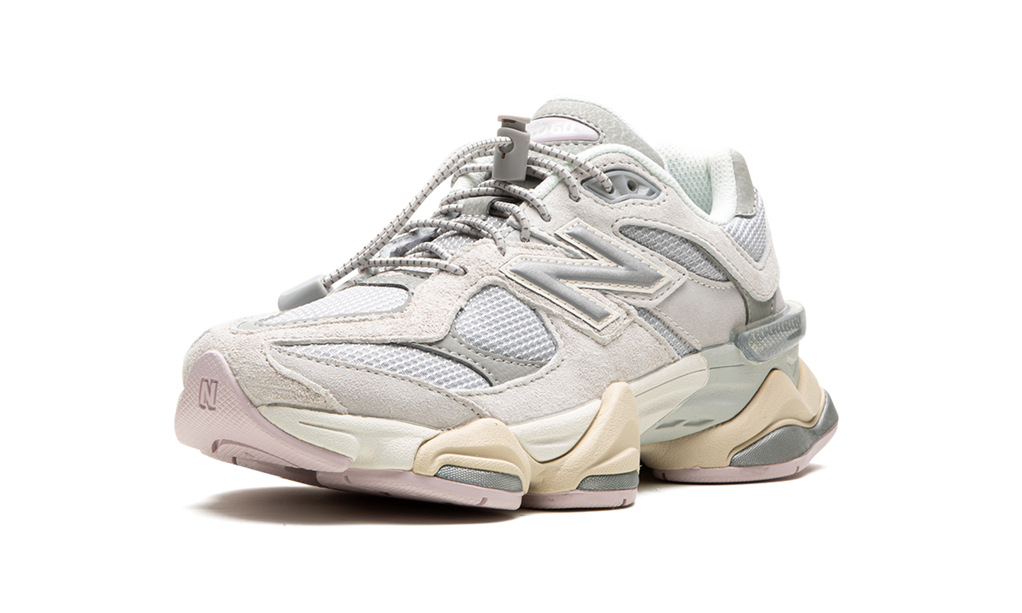 9060 "Grey Matter" U9060GM