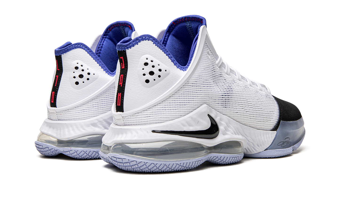 LeBron 19 Low "Black Toe" DH1270 100