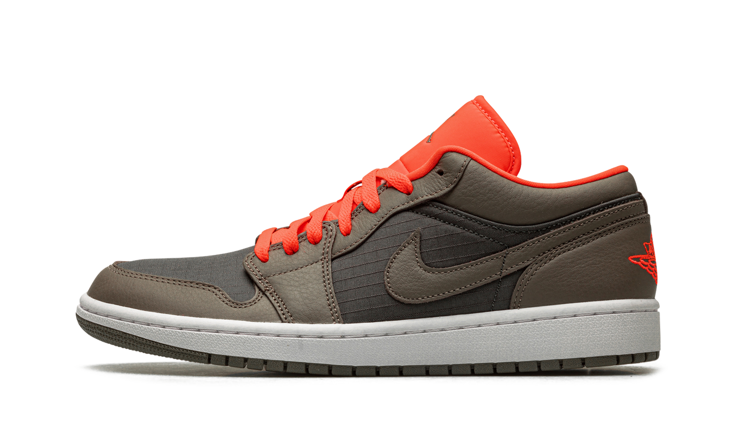 AIR JORDAN 1 LO SE WMNS "Black / Olive/ Bright Crimson" DQ6076 002