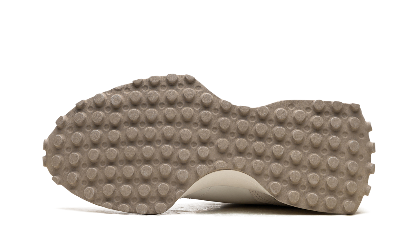 327 WMNS "Sea Salt Brighton Grey" WS327KE