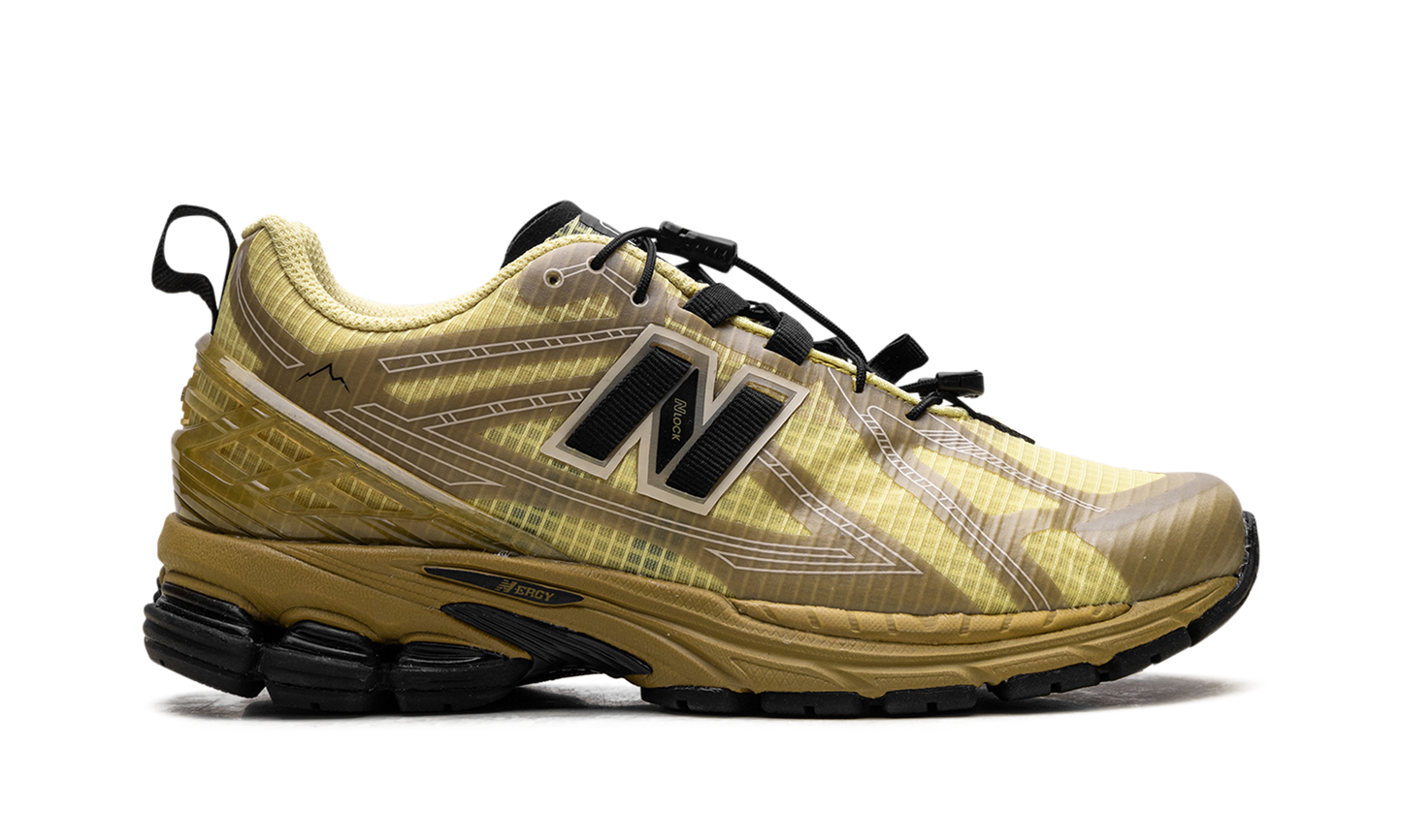 1906R "CAYL" M1906RCY