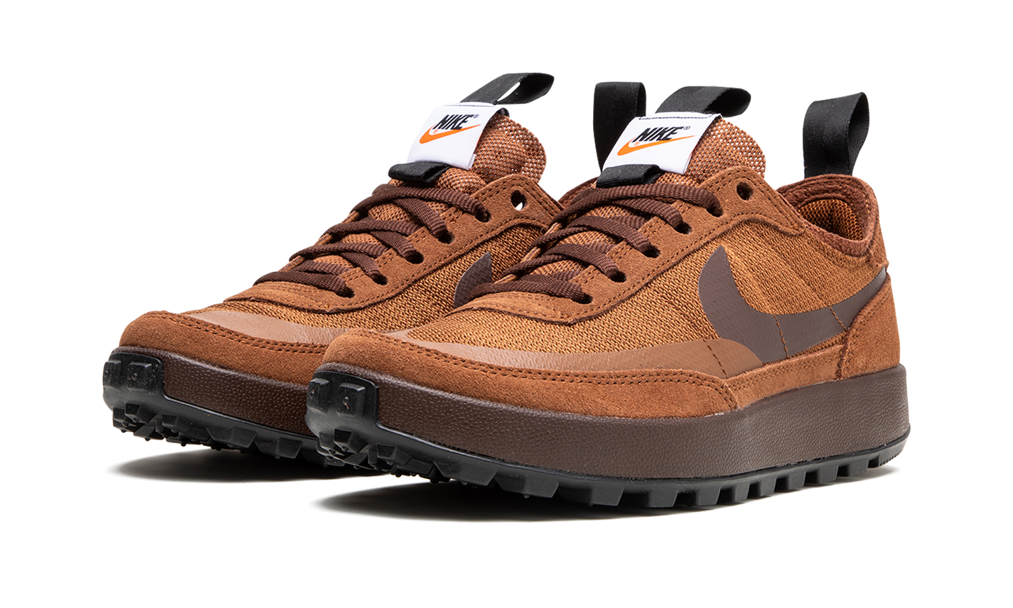 GENERAL PURPOSE SHOE WMNS "Tom Sachs - Field Brown" DA6672 201