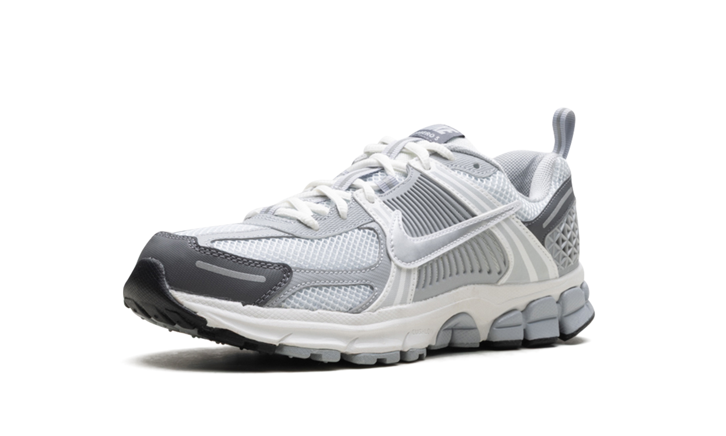 Zoom Vomero 5 "Pure Platinum" HF6998 002