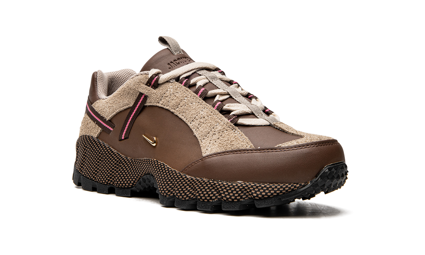 AIR HUMARA LX WMNS "Jacquemus - Brown" DR0420 200