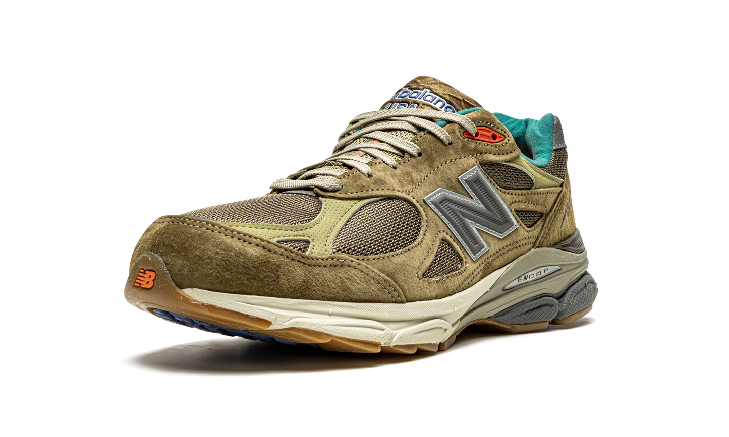 990 V3 "Bodega - Anniversary" M990BD3