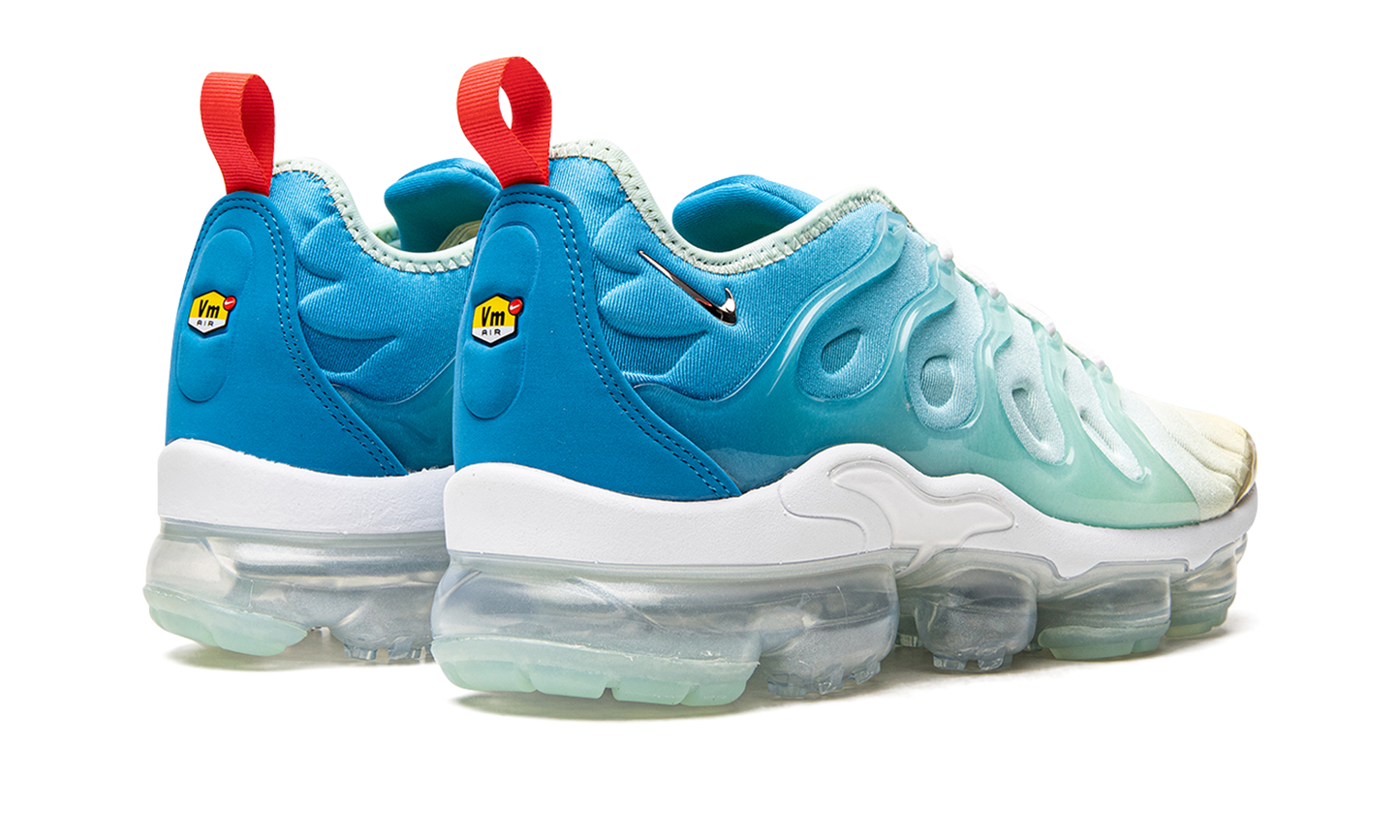 AIR VAPORMAX PLUS MNS WMNS "Since 1972" DQ7651 300