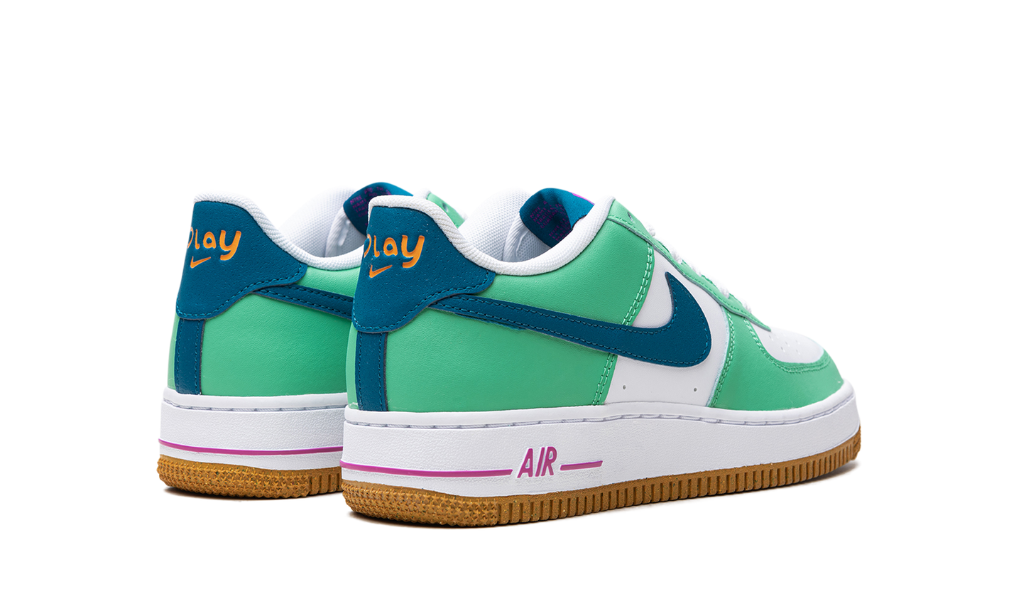 Air Force 1 Low GS "Play" FJ4613 100