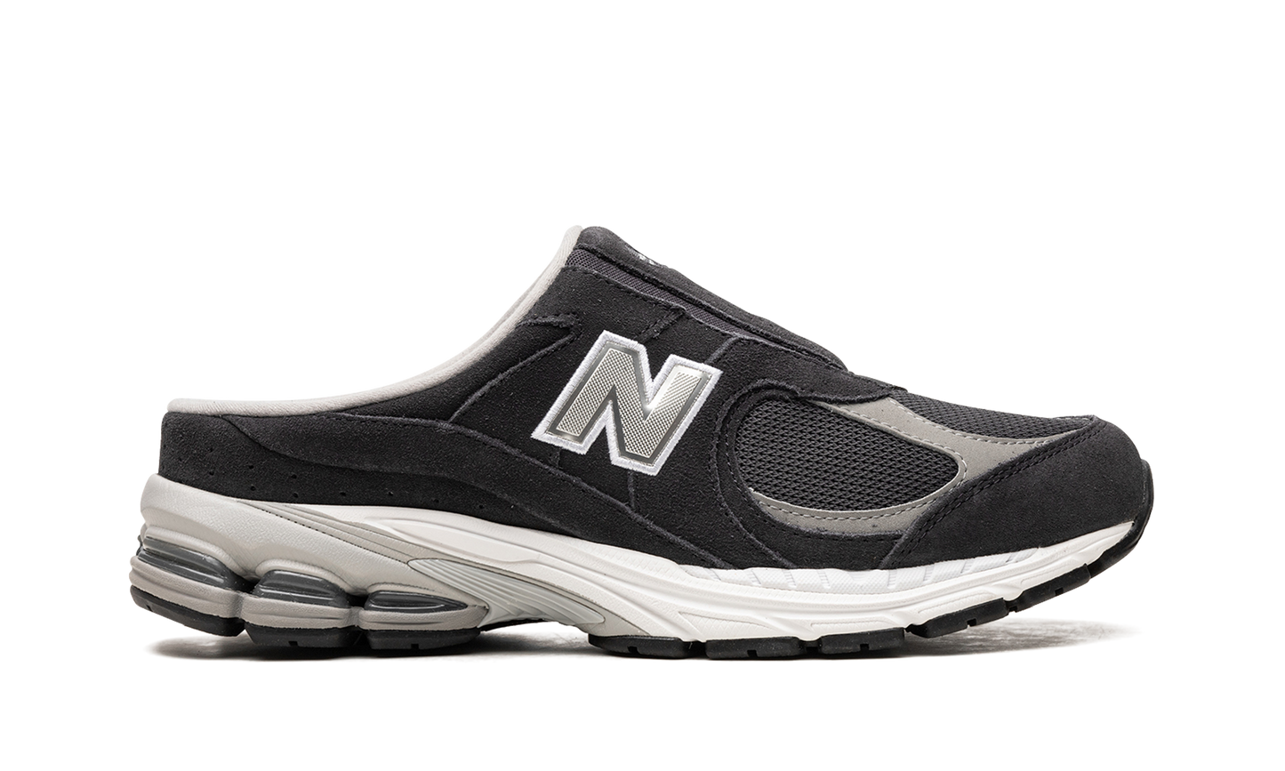 2002R Mule "Phantom" M2002RMC