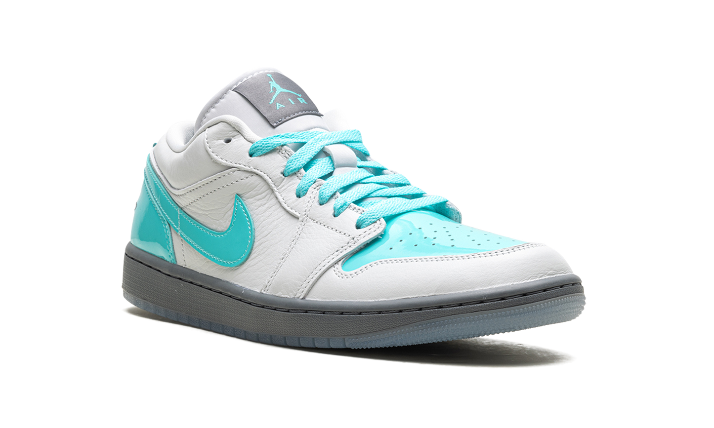 Air Jordan 1 WMNS "Polaroid" HQ3599 025