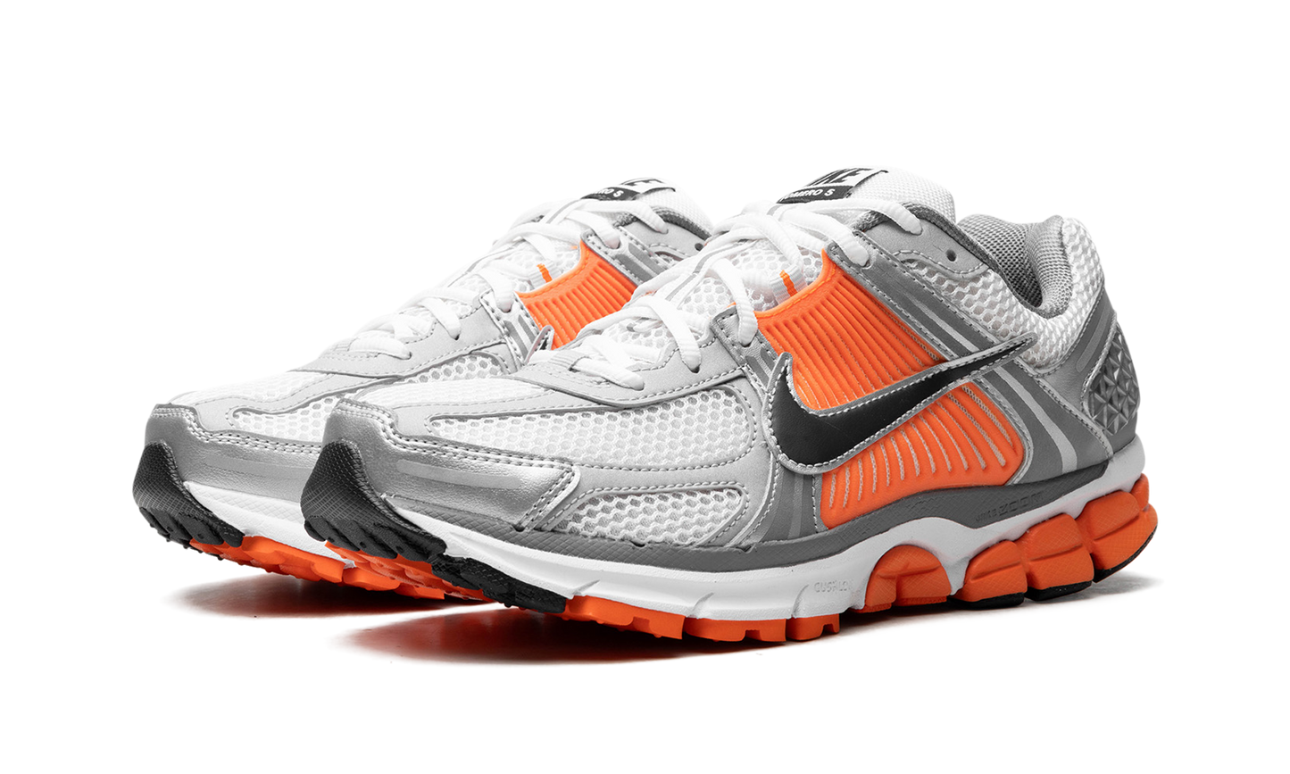 Zoom Vomero 5 "Platinum Tint" FJ4151 002