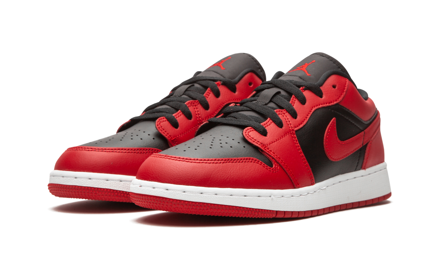 Air Jordan 1 Low GS "Reverse Bred" 553560 606