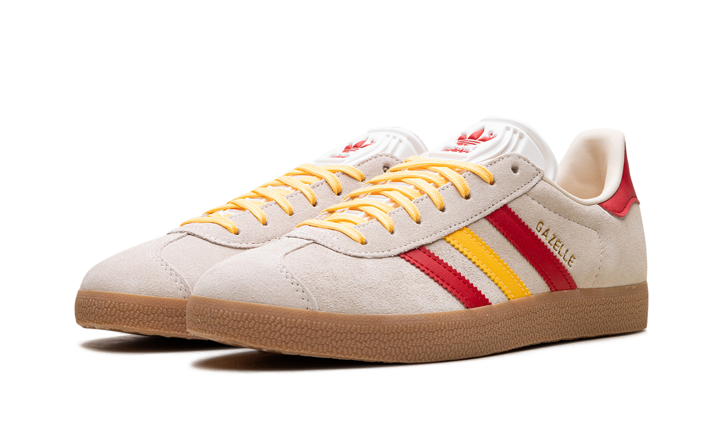 Gazelle WMNS "White Spark Scarlet" IE9125