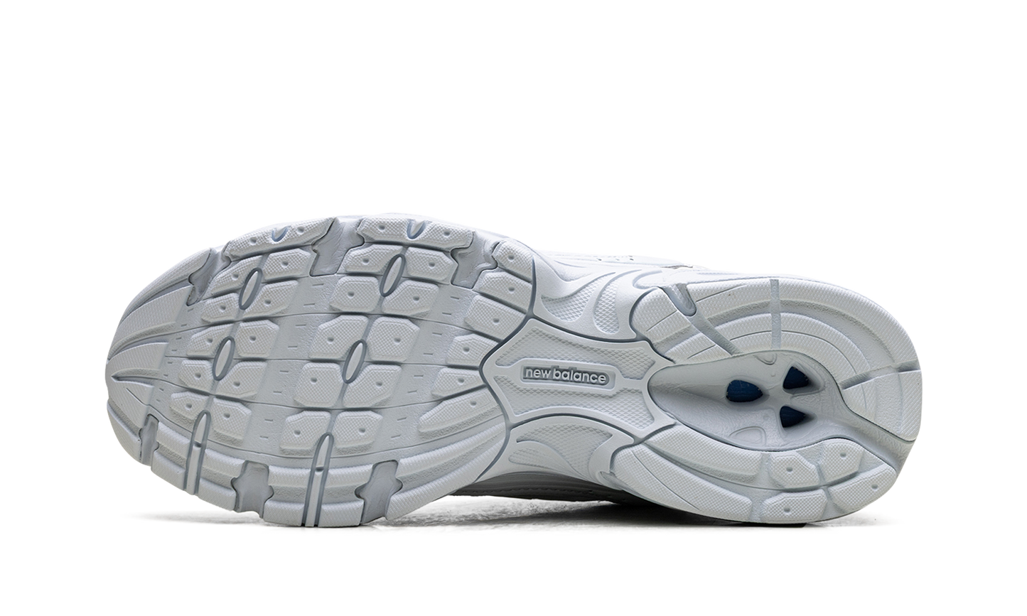 530 "Blue Polka Dot" U530ZIS