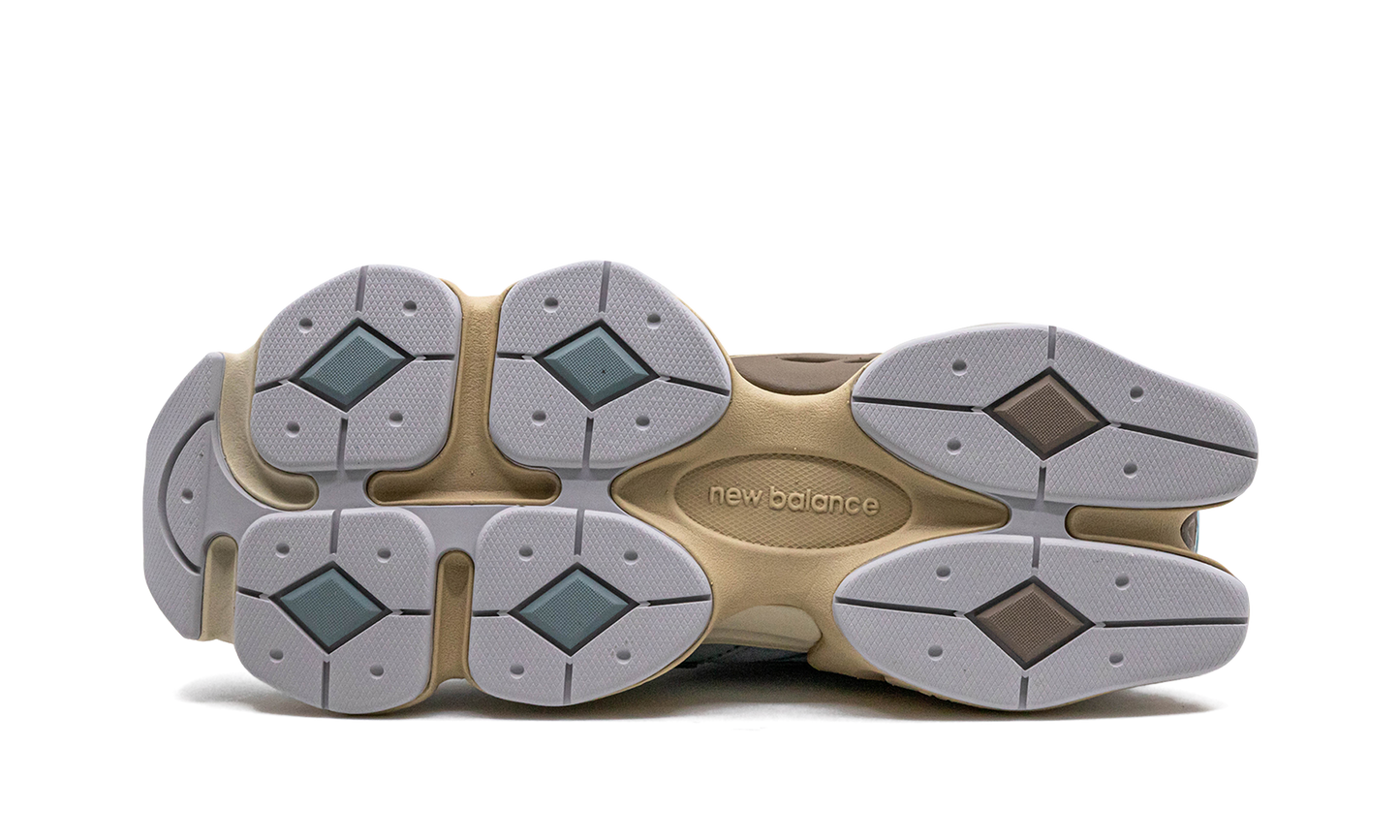 9060 "Blue Haze" U9060FNB