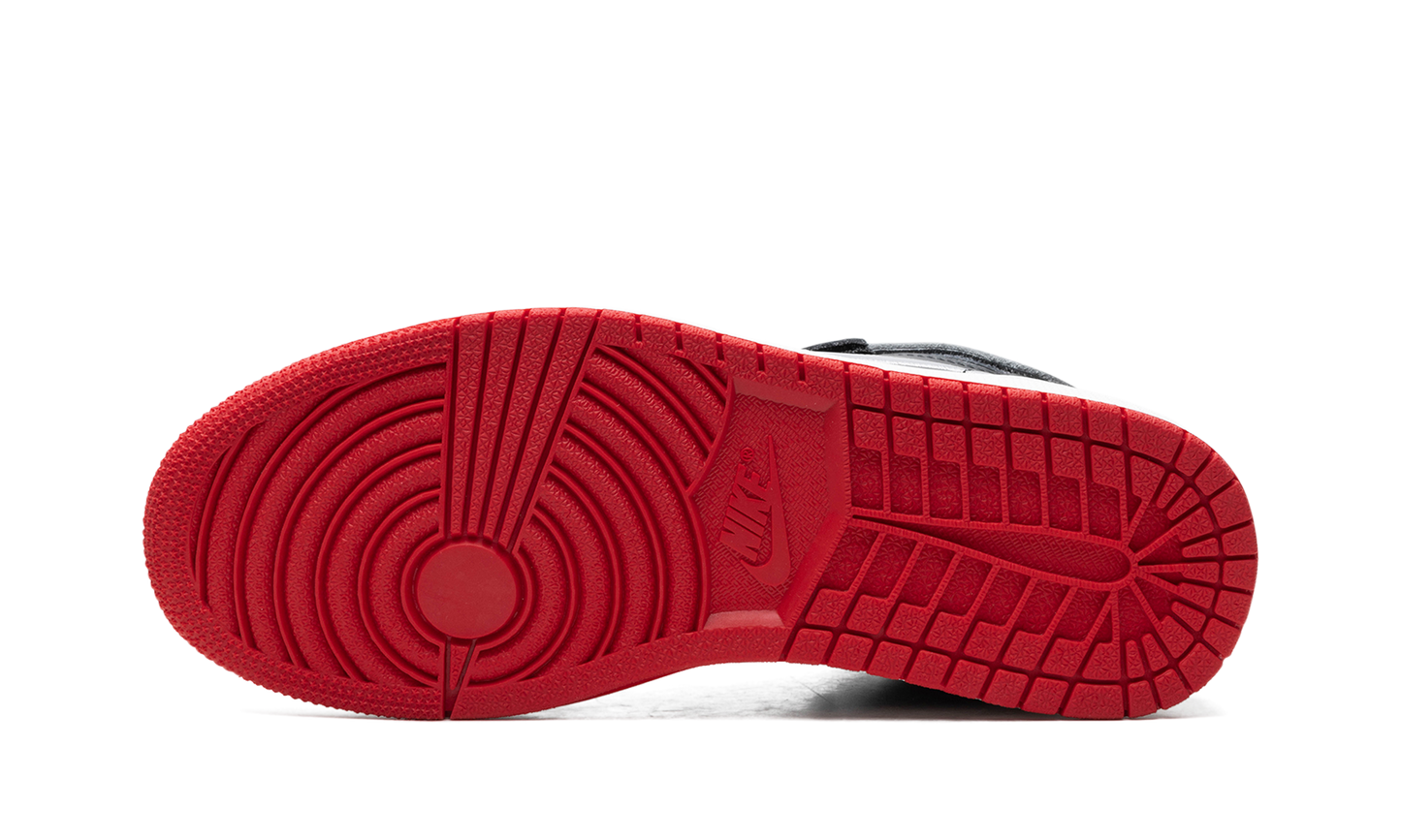 Air Jordan 1 HIGH FLYEASE "BLACK CEMENT" CQ3835 010