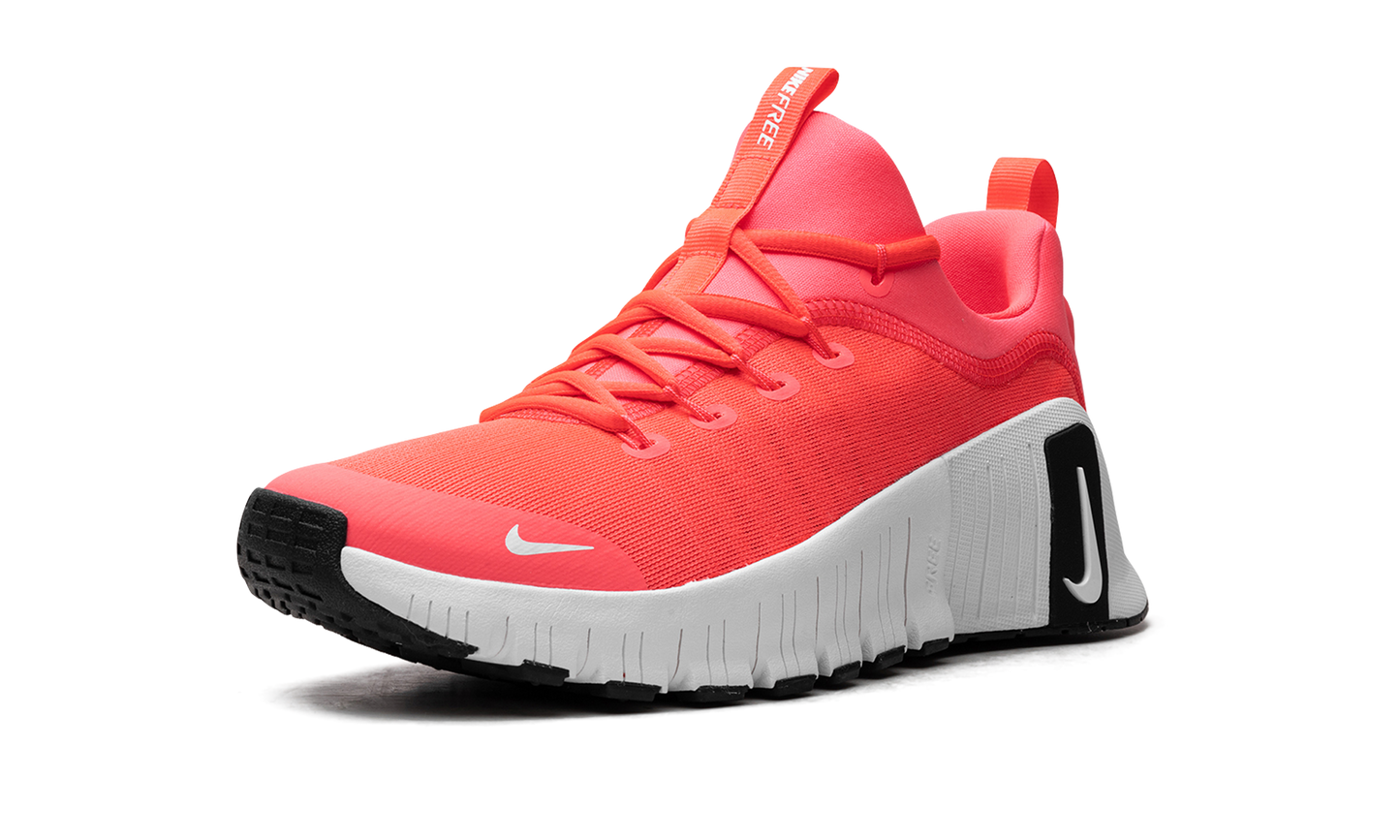 Free Metcon 6 WMNS "Hot Punch" FJ7126 600