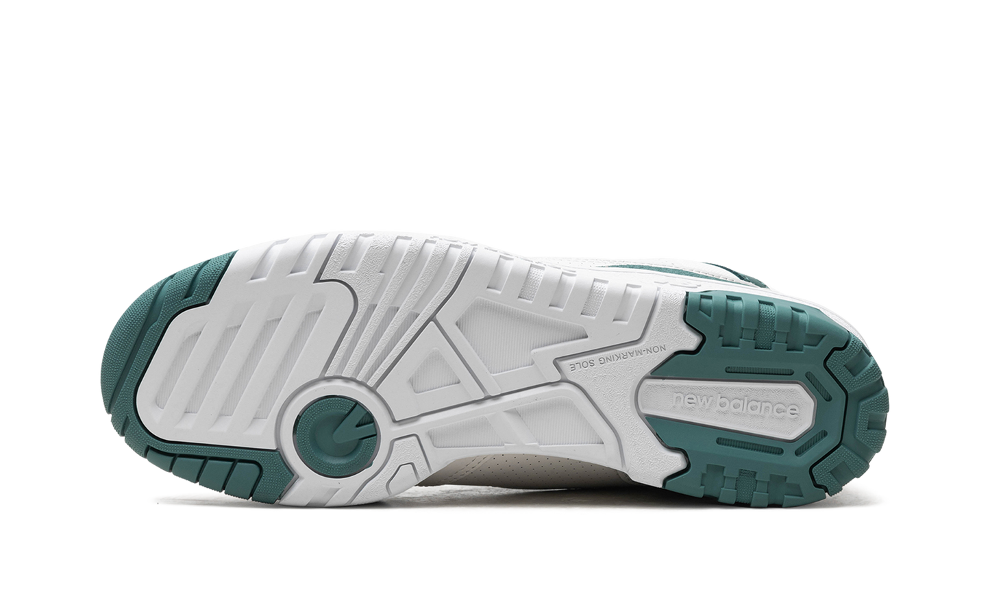 550 WMNS "Reflection / New Spruce" BBW550BI