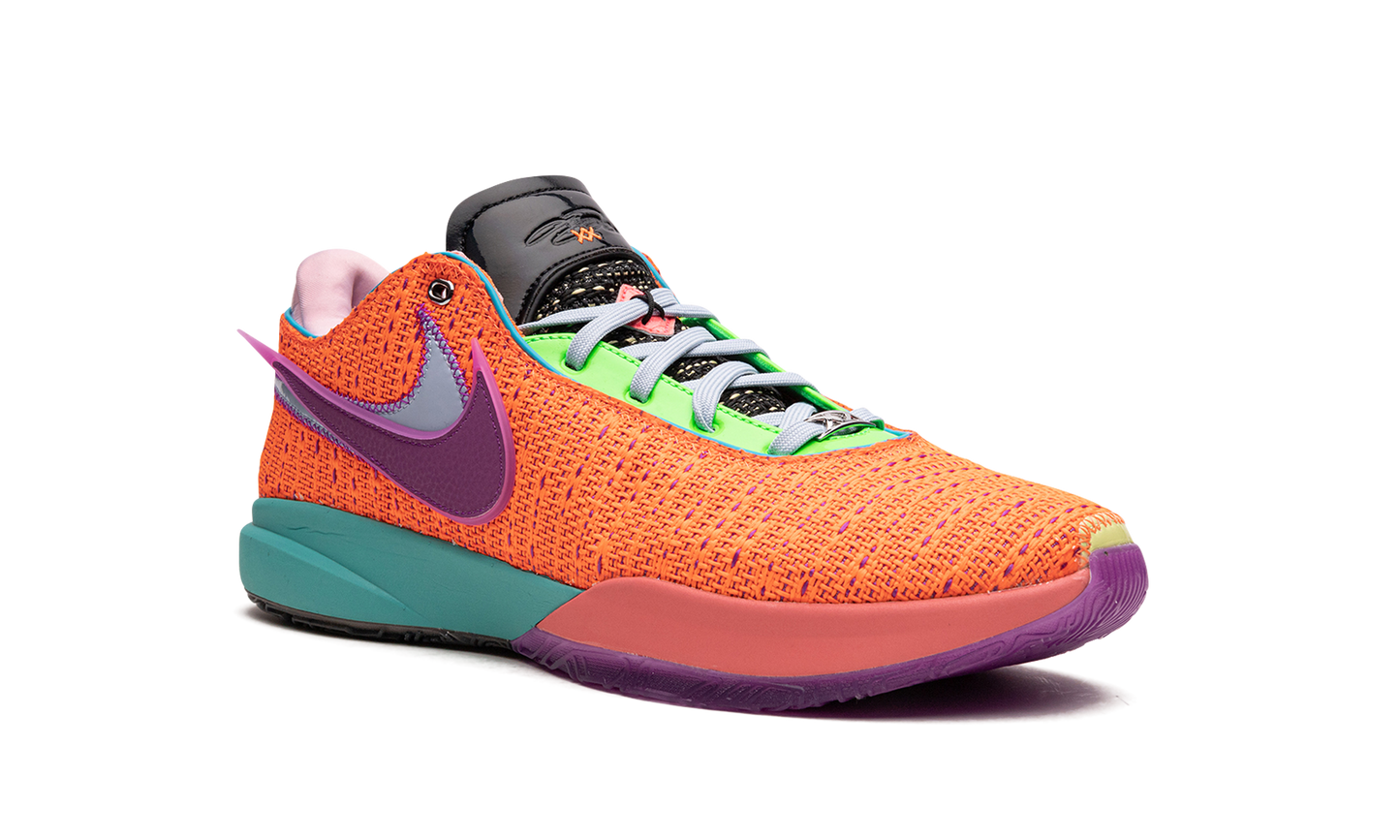 LeBron 20 "Chosen 1" DJ5423 800