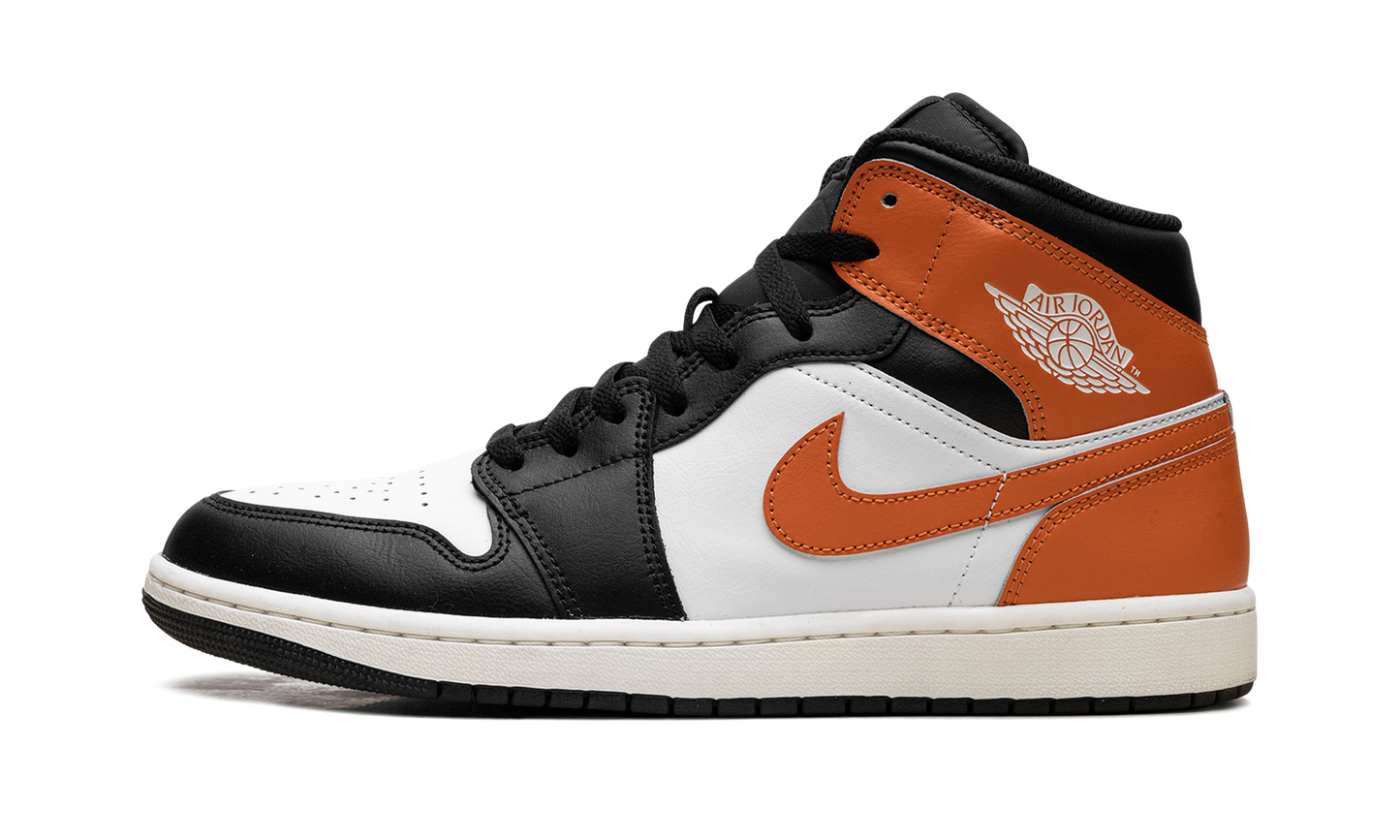 Air Jordan 1 Mid "Black Toe Starfish" DQ8426 801