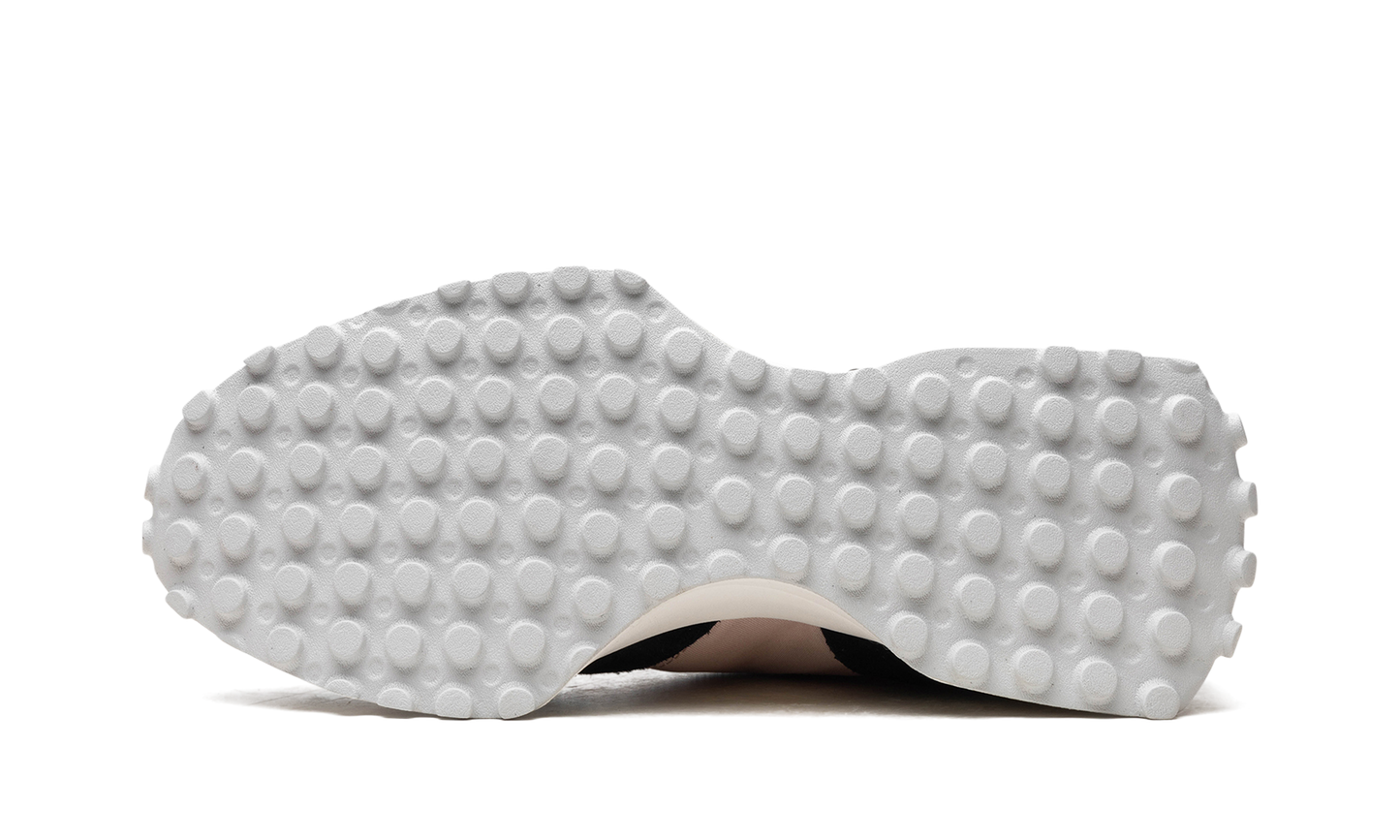 327 "Black/Grey" U327WEM