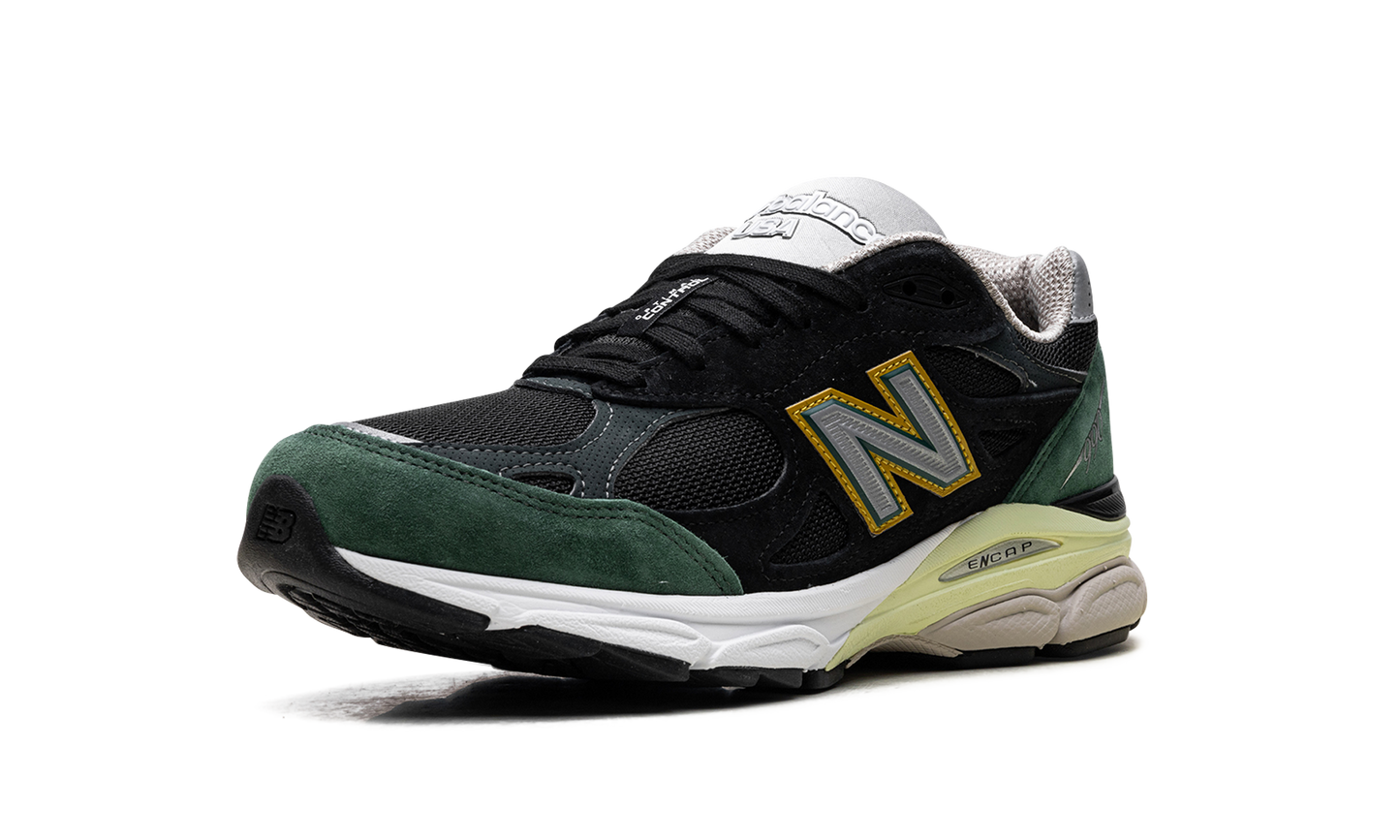 990v3 "Black / Green" M990CP3