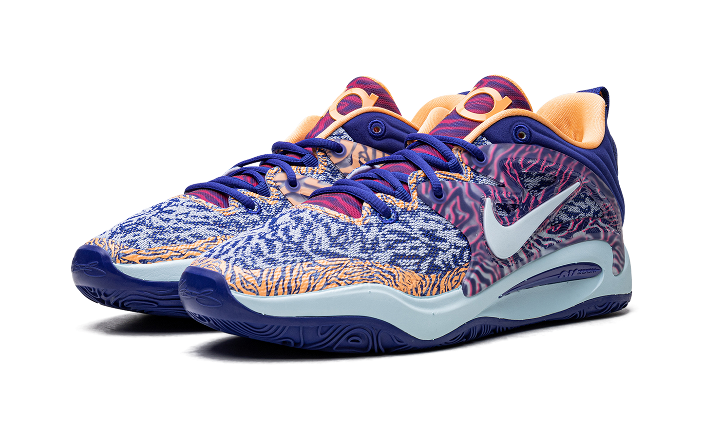 KD 15 "Napheesa Collier"