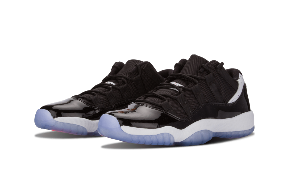 Air Jordan 11 Retro Low GS "Infrared"