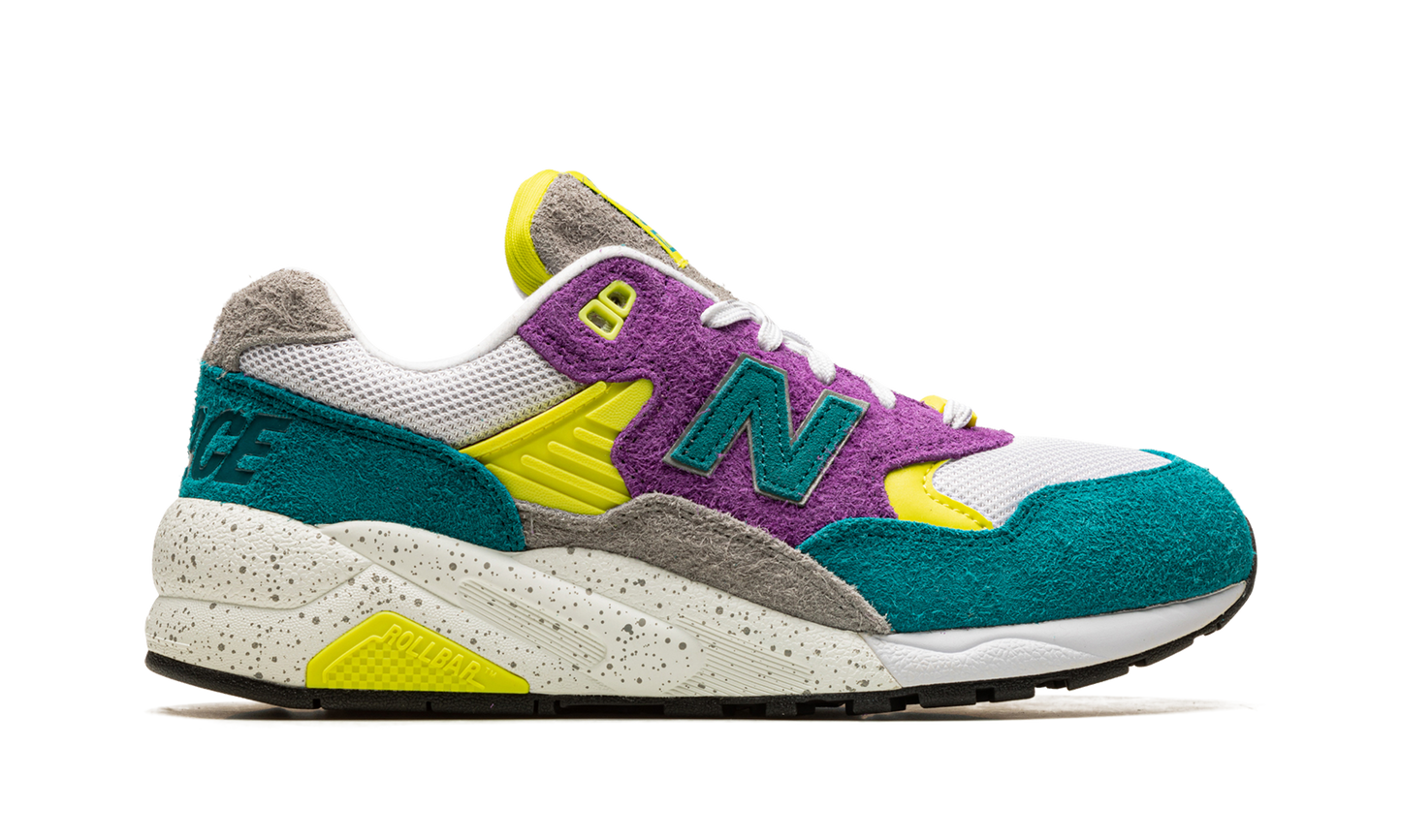 580 "Palace - Shaded Spruce Pansy" MT580PC2