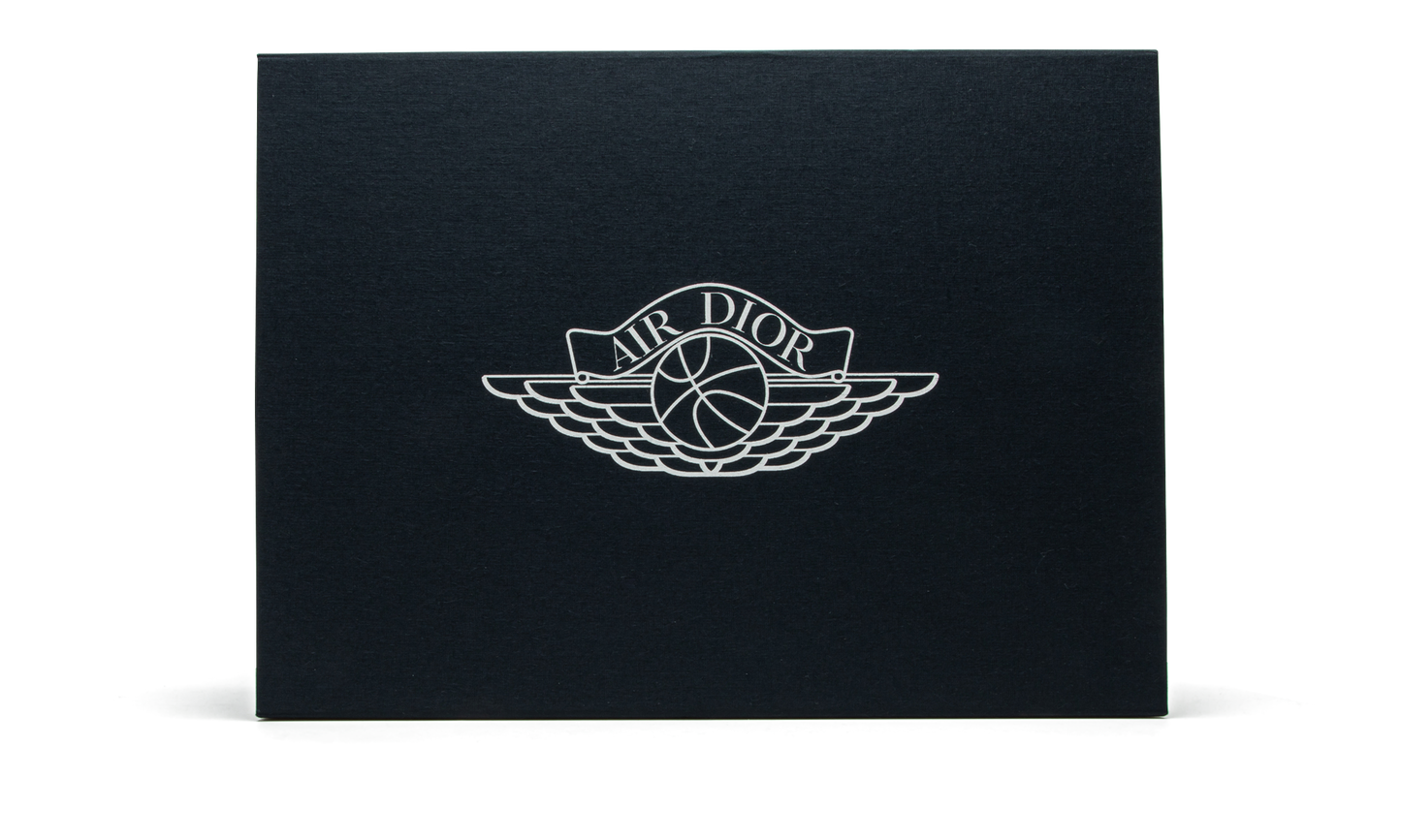 Air Jordan 1 Retro High "Dior" CN8607 002