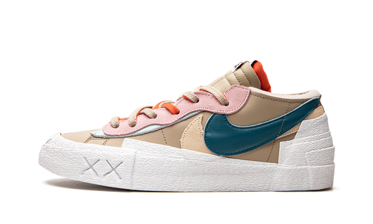 Blazer Low "Sacai - Kaws Reed" DM7901 200